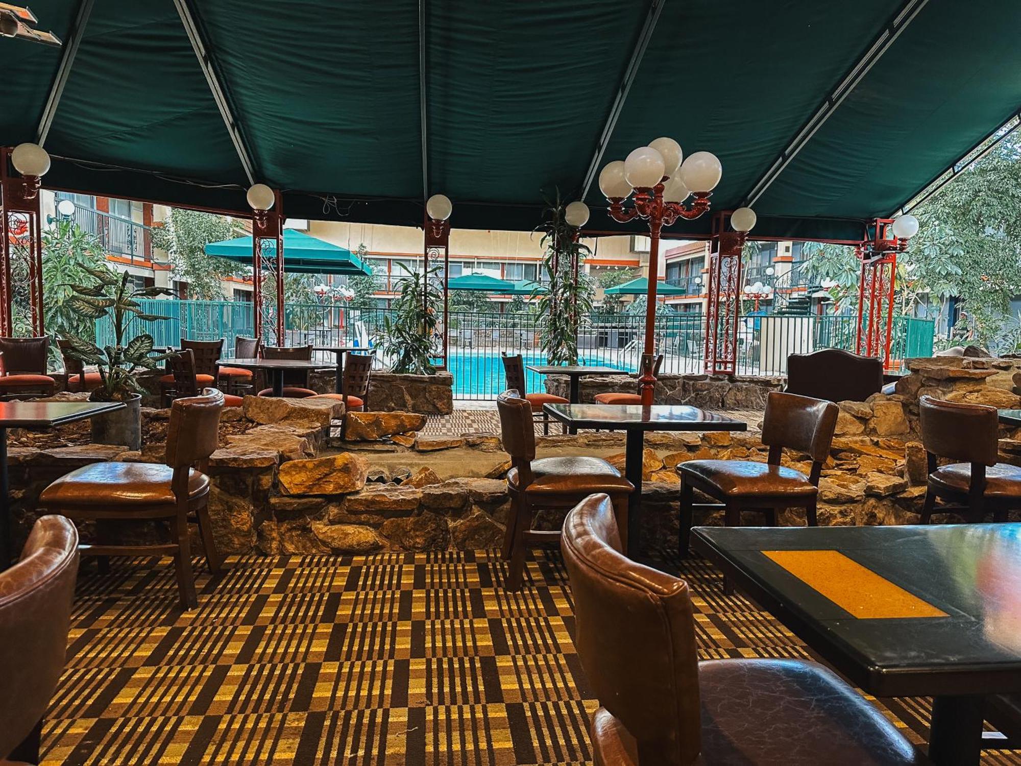 פורט קולינס Clarion Inn מראה חיצוני תמונה