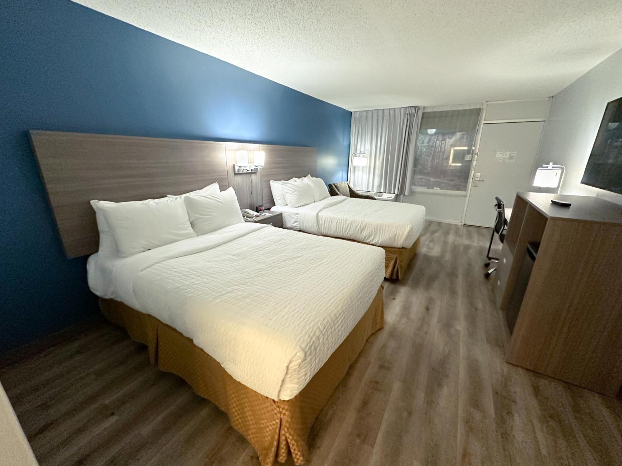 פורט קולינס Clarion Inn מראה חיצוני תמונה