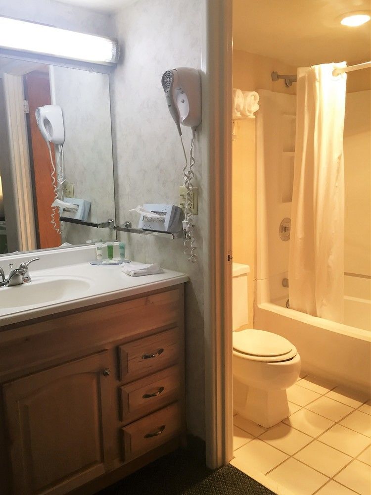 פורט קולינס Clarion Inn מראה חיצוני תמונה