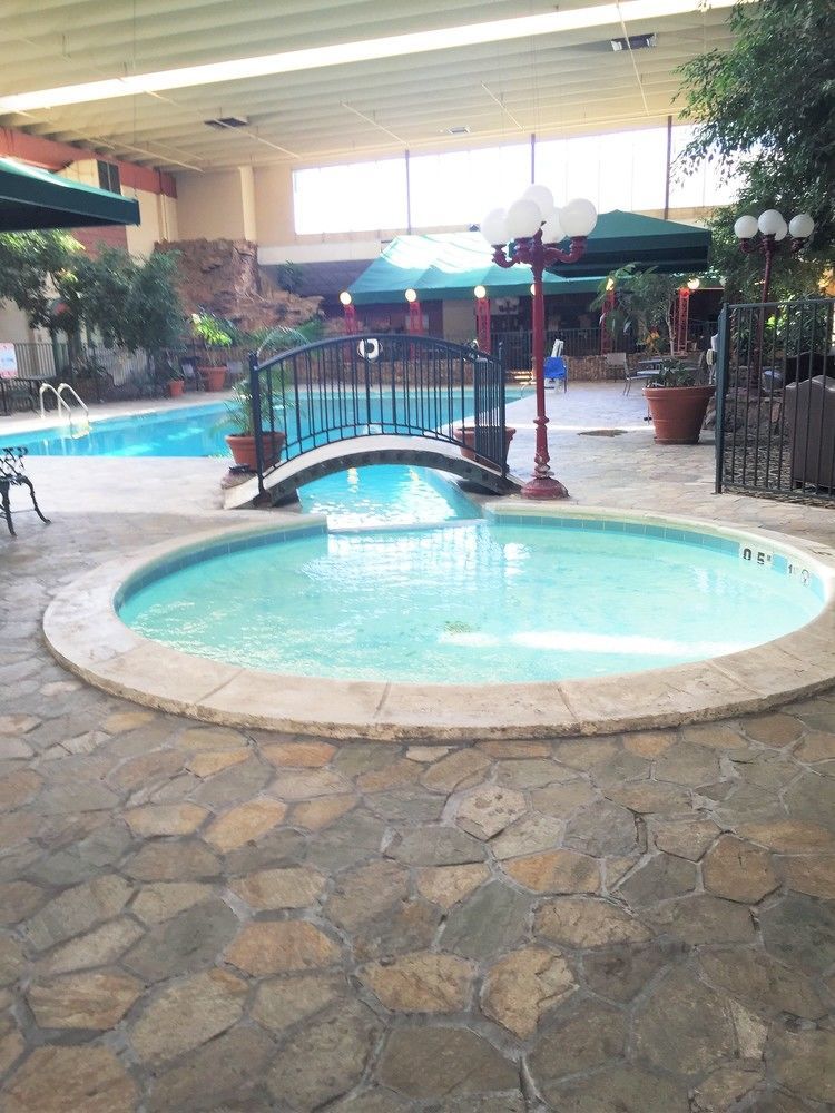 פורט קולינס Clarion Inn מראה חיצוני תמונה