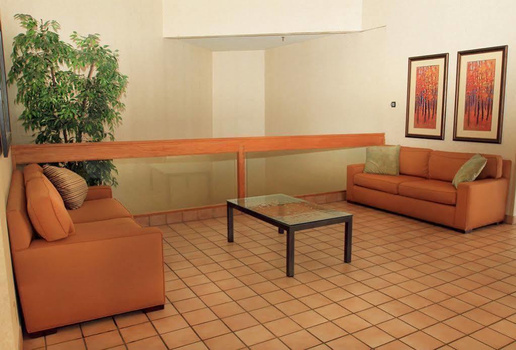 פורט קולינס Clarion Inn מראה חיצוני תמונה