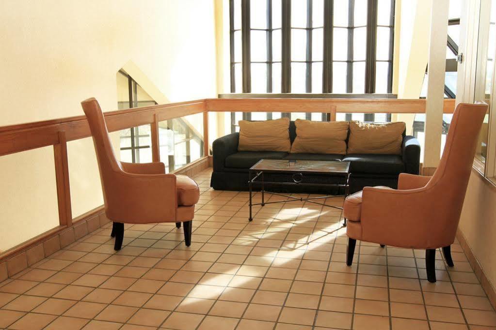 פורט קולינס Clarion Inn מראה חיצוני תמונה