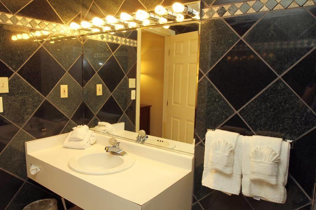 פורט קולינס Clarion Inn מראה חיצוני תמונה